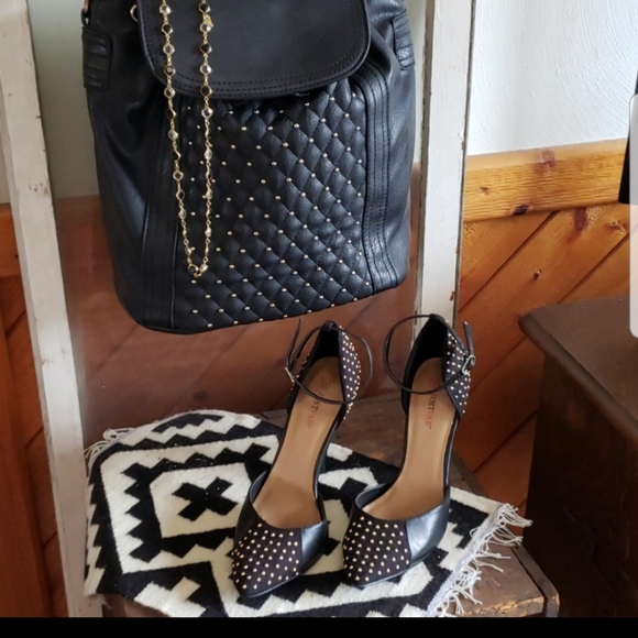 Drawstring Bucket Bag - Picture 2 of 2